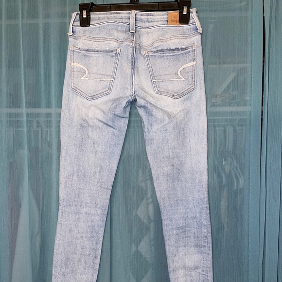 Light Blue American Eagle Super Stretch Jeggings - Picture 2 of 3